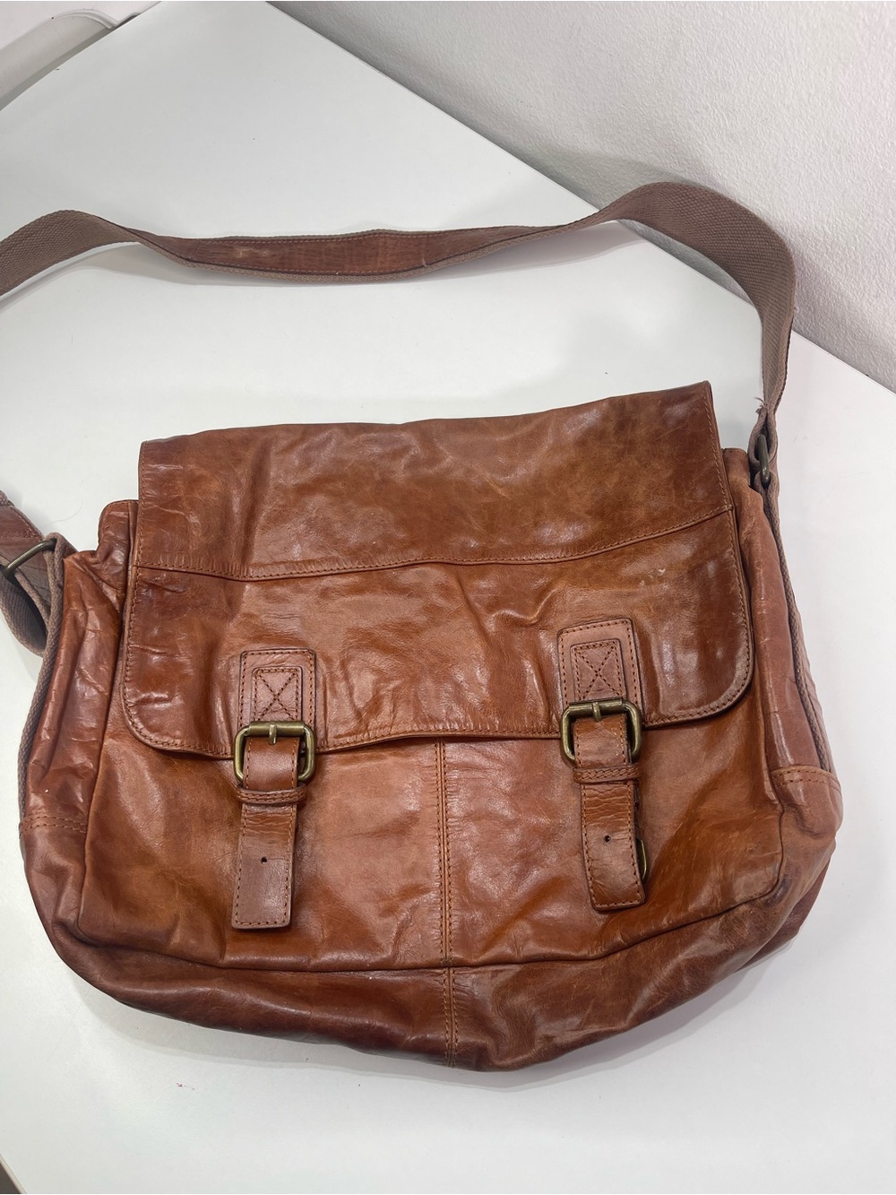 Vtg Distressed Fossil Leather Messenger Bag Crossbody Satchel Briefcase Organize